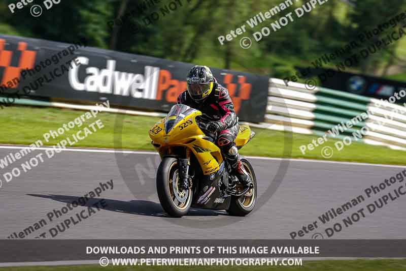 cadwell no limits trackday;cadwell park;cadwell park photographs;cadwell trackday photographs;enduro digital images;event digital images;eventdigitalimages;no limits trackdays;peter wileman photography;racing digital images;trackday digital images;trackday photos